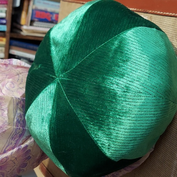 Emerald Green Tam hat vintage USA Made - Picture 5 of 9